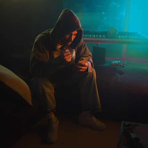 دانلود آهنگ مهراد جم به سلامت دانلود آهنگ مهراد جم به سلامت