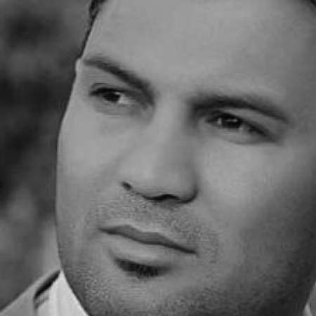 دانلود آهنگ مجتبی آلاله آغوش تنگ دنیا جایی برام نداره سهم دل غریبم