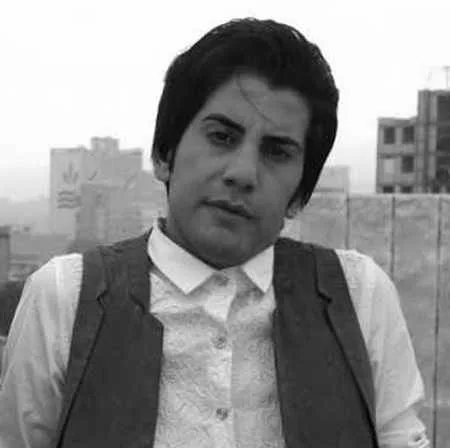 دانلود آهنگ فرشاد ازادی لعنت به سیگار سیگار دستم